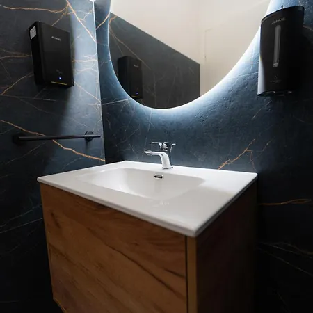 5 Stars - Exclusive Luxury With A Jacuzzi Affittacamere