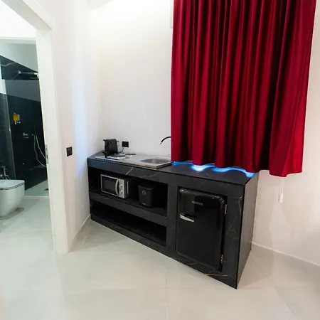 Affittacamere 5 Stars - Exclusive Luxury With A Jacuzzi 4*