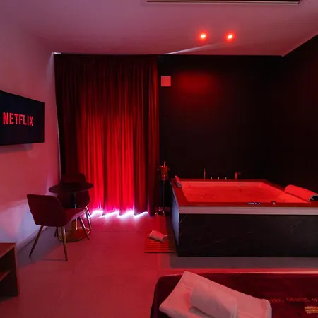 5 Stars - Exclusive Luxury With A Jacuzzi Affittacamere Trapani