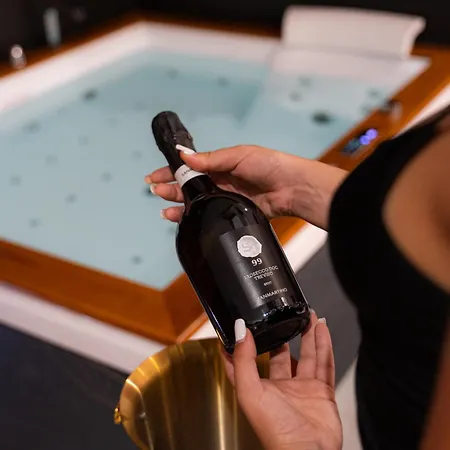 5 Stars - Exclusive Luxury With A Jacuzzi Trapani
